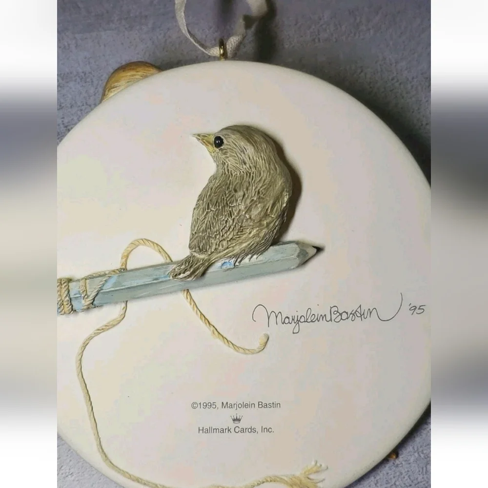 Vtg Marjolein Bastin Hallmark Ornament Mama Bird Babies Nest 3D Art 1995 Spring